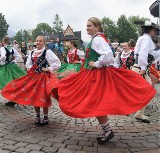 Zakopane. Zobacz jak górale z całego świata tańczą na ulicy [GALERIA]