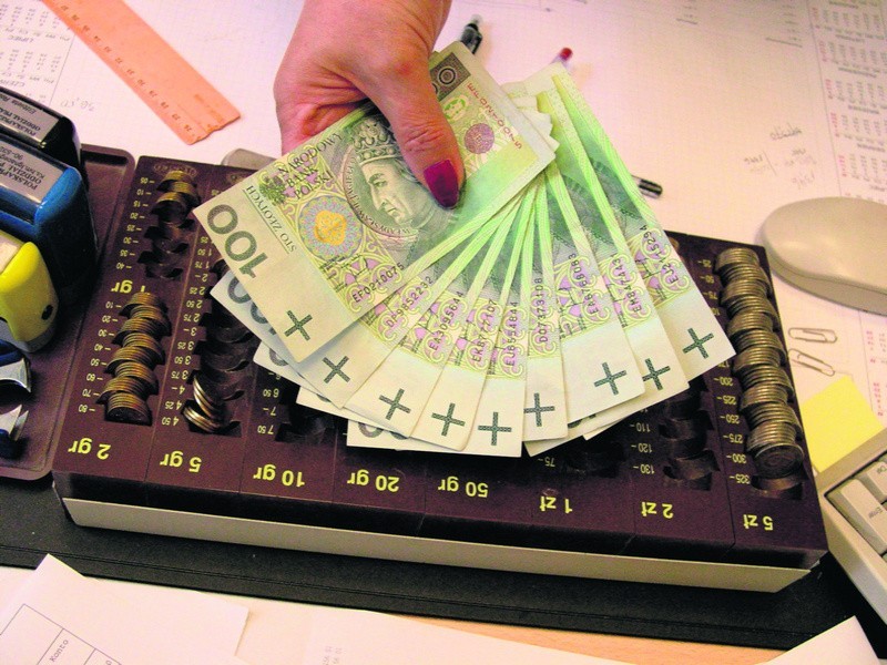 Najczęściej fałszowane są banknoty o nominale 100 zł.