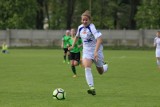 Mistrzostwa Europy U17. Gol piłkarki UKS SMS. Paulina Filipczak pokonała angielską bramkarkę