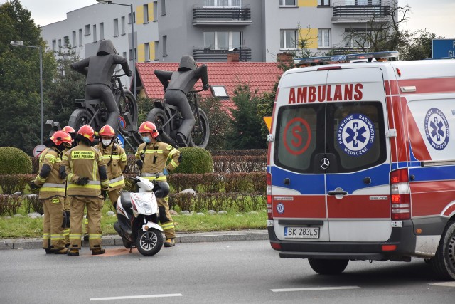 Wypadek w Rybniku na ulicy Gliwickiej. Utrudnienia na rondzie