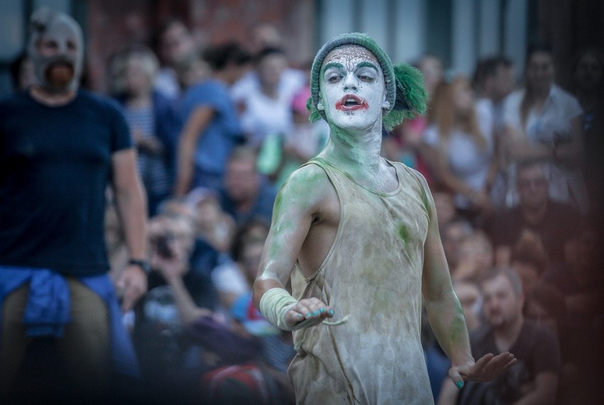 Międzynarodowy Festiwal Teatrów Plenerowych i Ulicznych FETA...