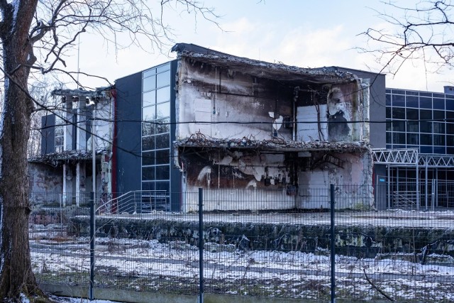 Teren spalonego archiwum miejskiego - dwa lata po pożarze