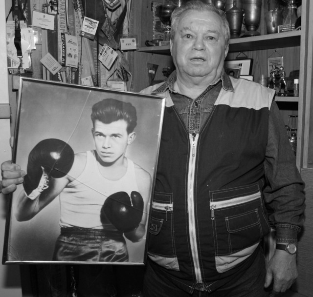 Po ciężkiej chorobie zmarł w swym mieszkaniu w Kielcach Leszek Drogosz, były znakomity bokser, brązowy medalista igrzysk olimpijskich w Rzymie. Miał 79 lat