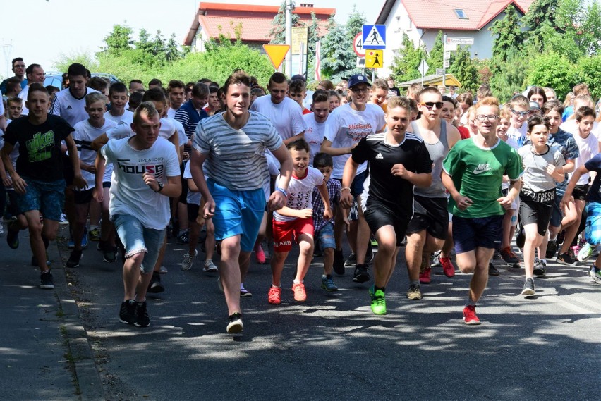 Blisko 150 zawodników wzięło udział w II Złotnickim Biegu po...