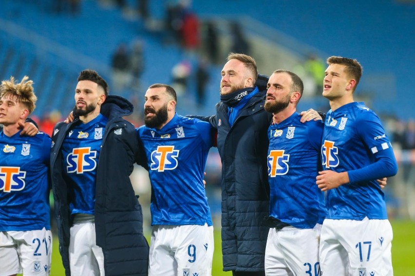 Lech Poznań wywiózł cenne zwycięstwo z Płocka (1:0)....