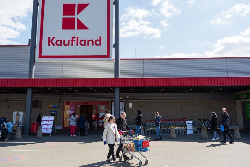 Kaufland wprowadził do sprzedaży testy na przeciwciała...