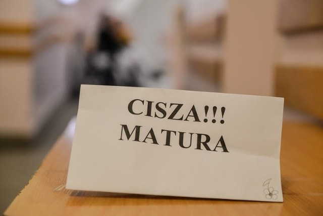 Matura 2019: JĘZYK POLSKI. Arkusze CKE, odpowiedzi, tematy rozprawek maturalnych. Część podstawowa i rozszerzona (06.05.2019)