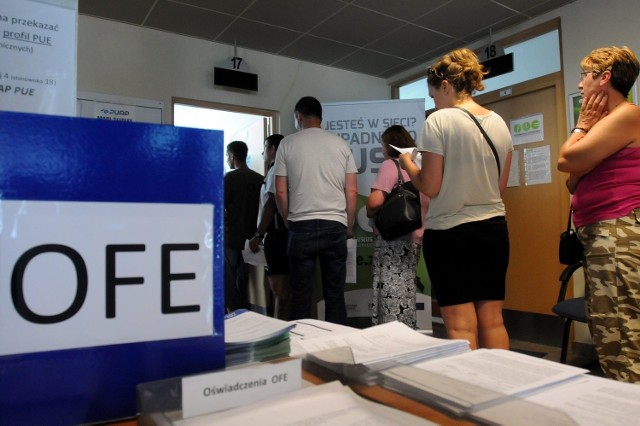 Takie kolejki były przed końcem lipca. Do oddziału w Lublinie wpłynęły do tej pory 62 tys. deklaracji