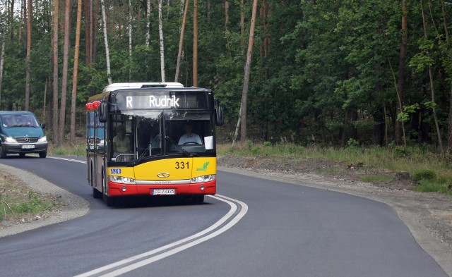 Do ośrodka miejskiego nad Rudnikiem już w majówkę dojechać możemy autobusem miejskim. Ale nie będzie on oznaczony literą "R"