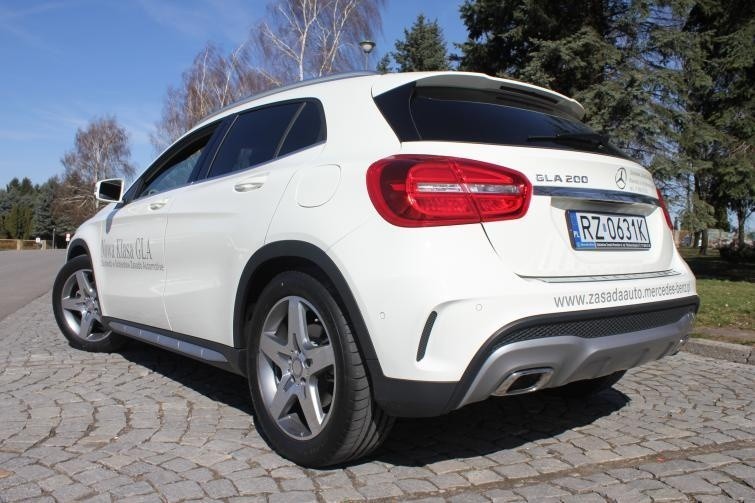 Testujemy: Mercedes GLA – maluch, który wyrósł na mięśniaka