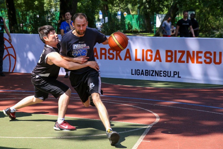 Rusza Krakowska Liga Biznesu. Za nami turniej w Parku Jordana