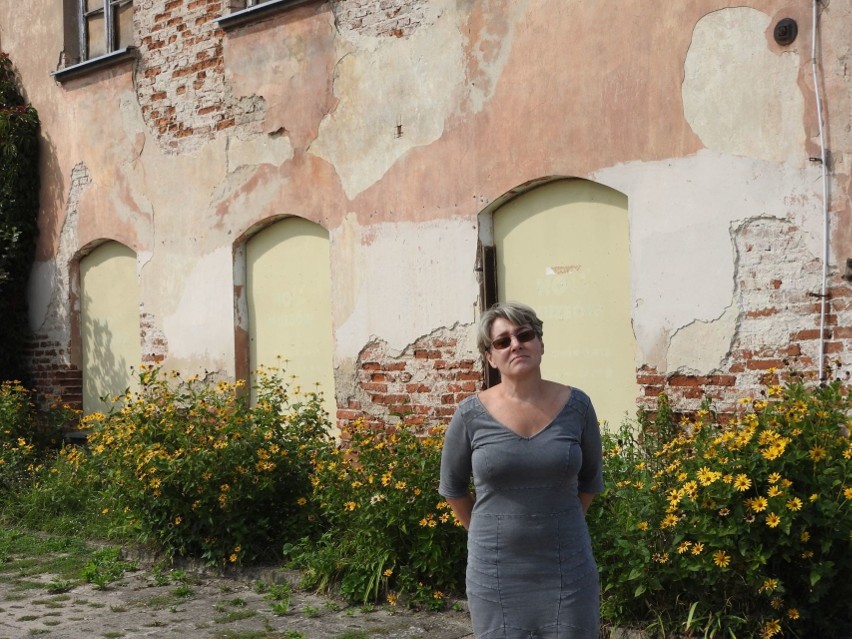 Odkrywamy tajemnice budynku przy pałacyku w Choroszczy. To nie XVIII, ale XX wiek. Jednak obiektowi należy się ochrona