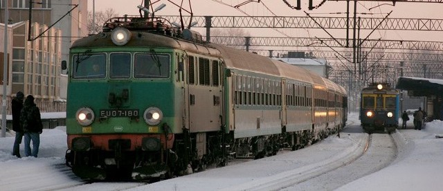 Stacja kolejowa w Słupsku zyska od niedzieli kilka nowych istotnych połączeń. M.in. do Warszawy.