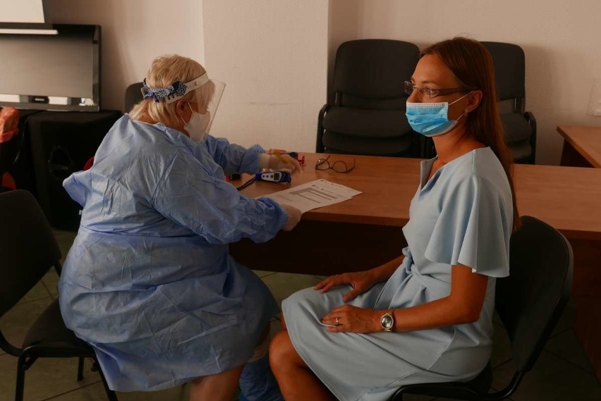 Przebadano 200 pracowników słupskiego MOPR w kierunku koronawirusa. Wszyscy są zdrowi