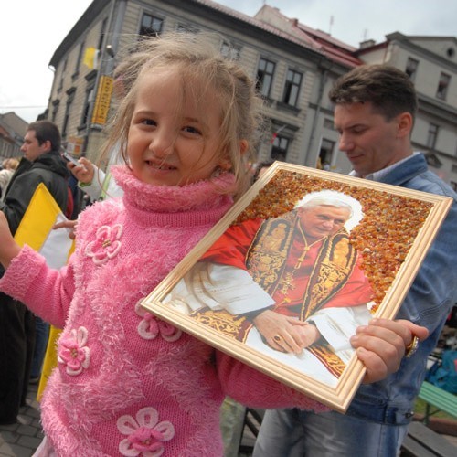 Na rynek przyszły całe Wadowice.