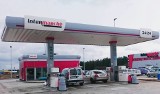 Grajewo. Intemarché otwiera stację ładowania samochodów elektrycznych. Naładujesz auto za darmo!