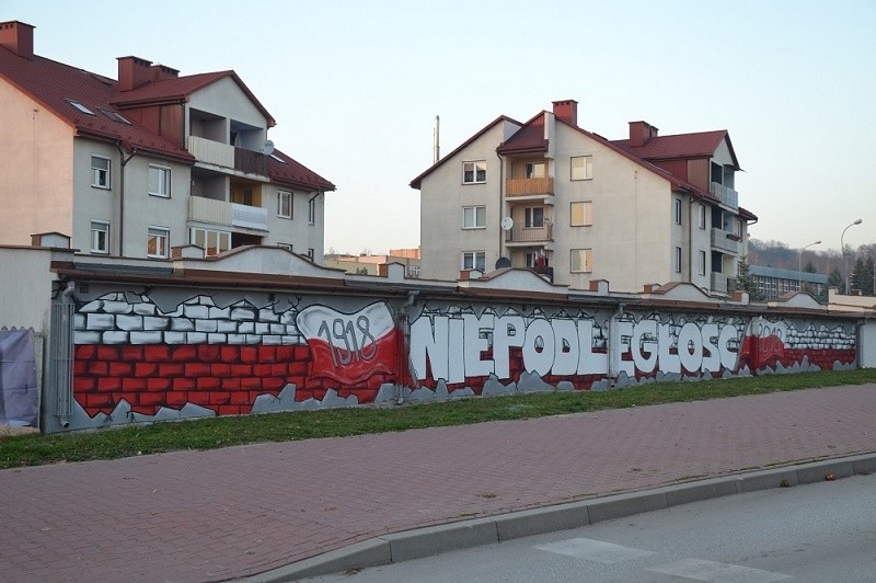 W Pińczowie powstał mural dla uczczenia setnej rocznicy...