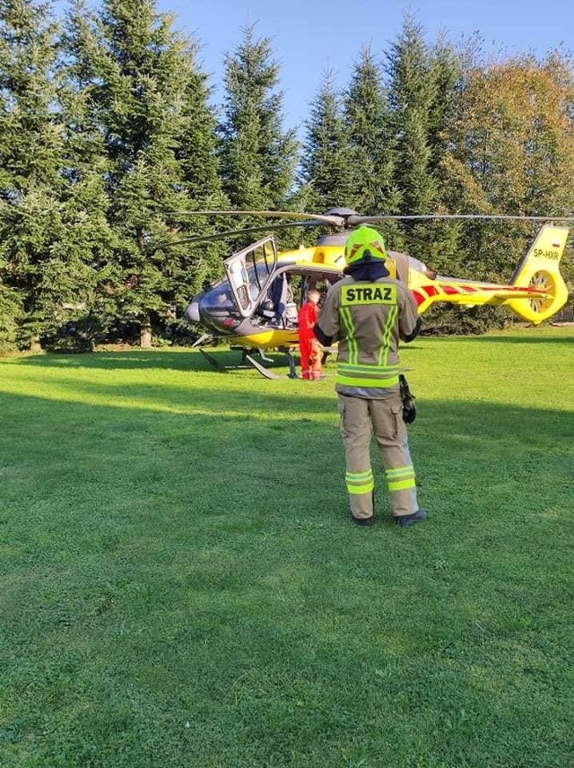 Zespół Lotniczego Pogotowia Ratunkowego odtransportował rannego z Rusocic do szpitala w Krakowie