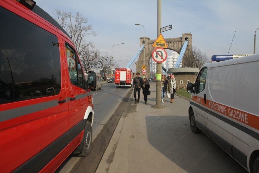 Gaz ulatniał się przy moście Grunwaldzkim 