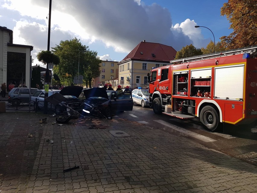 Około godz 15:30 na skrzyżowaniu ulic 1 Maja i Grunwaldzkiej...