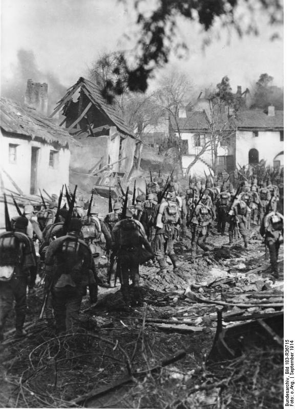 Niemieccy żołnierze w czasie bitwy