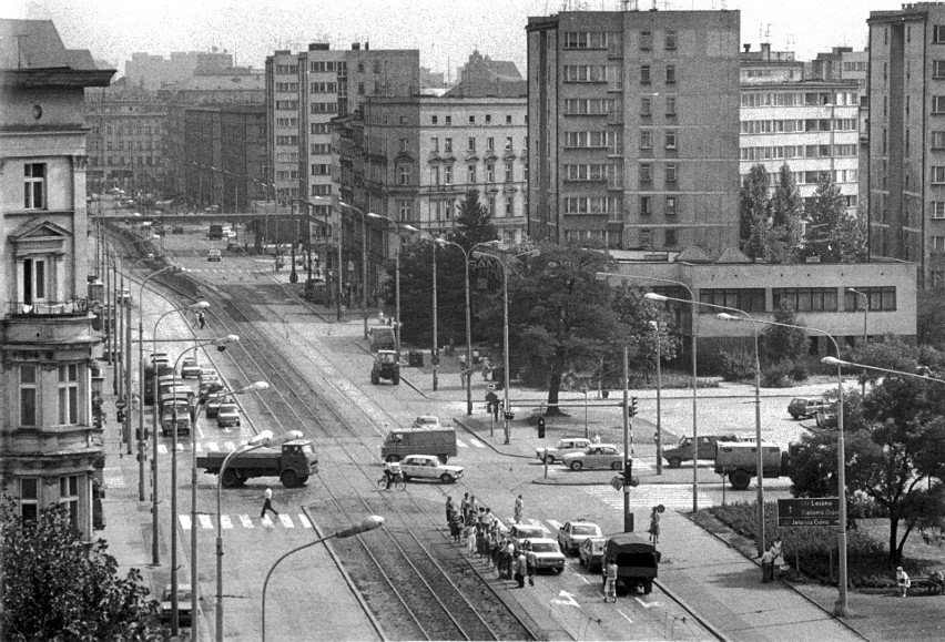 Tak zmieniała się ulica Grabiszyńska na przestrzeni lat (ZOBACZ)