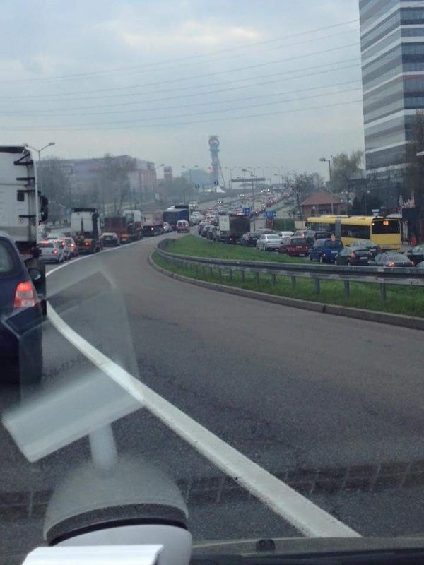 Wypadek na DTŚ w Katowicach w stronę Sosnowca