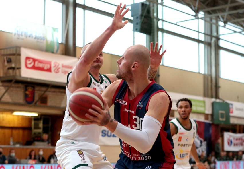 King Szczecin - Legia Warszawa 71:77. Wilki Morskie odpadły z play off. ZDJĘCIA