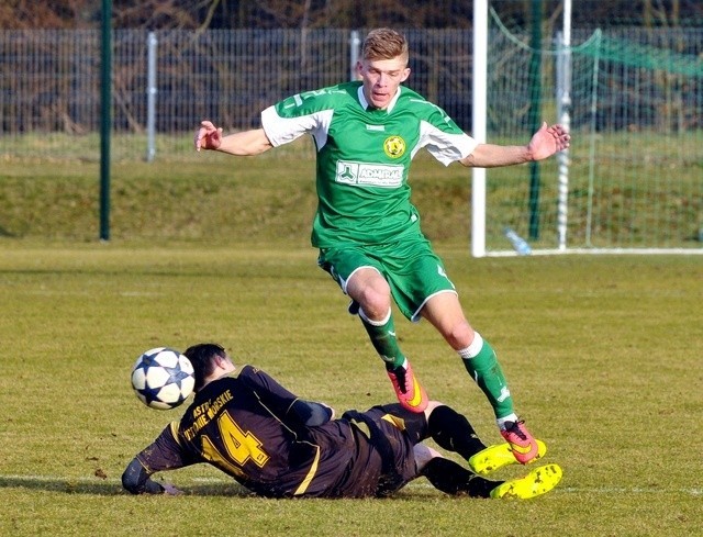 W Manowie padł remis 2:2 (1:1).