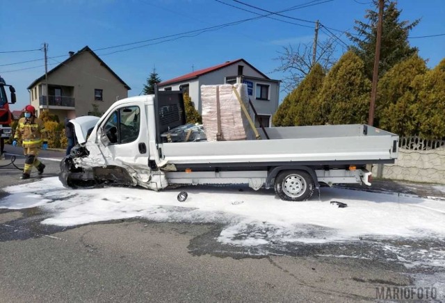 Zderzenie dwóch samochodów w Dobrej.