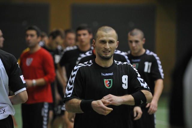 Marcin Pietruszka ma 33 lata. Przez większość swojej kariery związany z Wolsztyniakiem. Wcześniej występował także w AZS Zielona Góra.