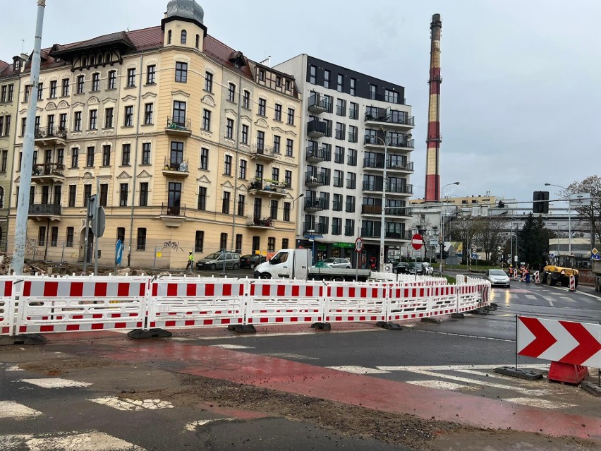 Przebudowa ulicy Pomorskiej i pl. Staszica zakończy się...