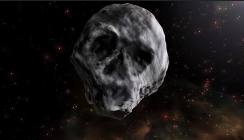 "Trupia czaszka" - tak fani asteroidy TB145 określają...