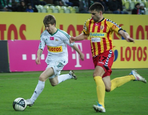 Jakub Kosecki występował w Lechii Gdańsk w poprzednim sezonie