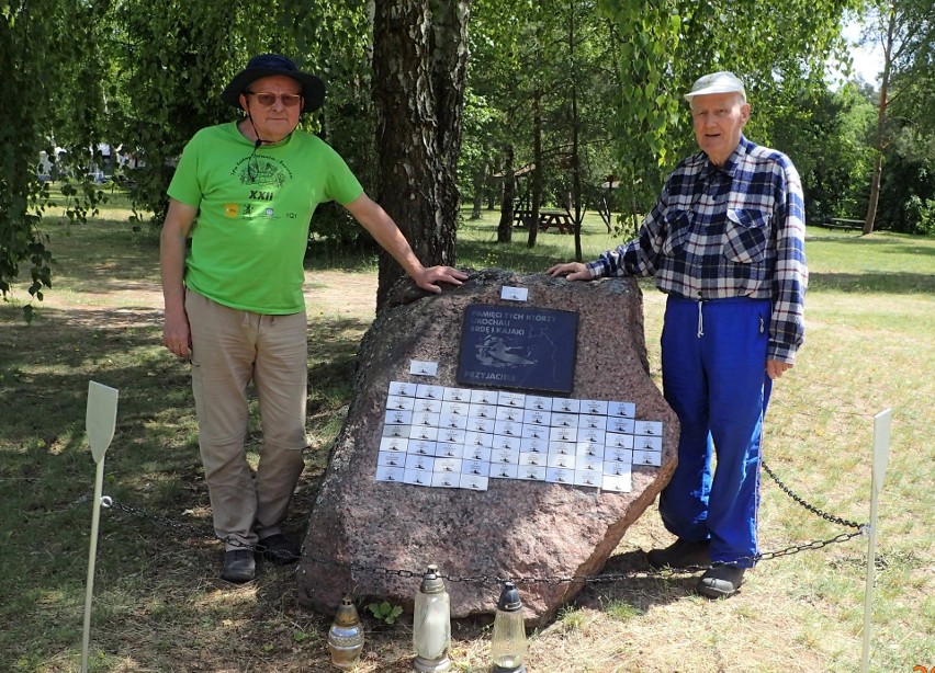 Grzegorz Rajewski (na zdjęciu od lewej) i Bronisław Lassin...