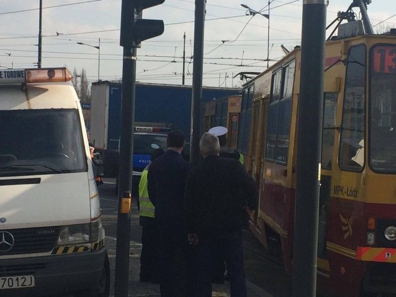 Awaria tramwaju na skrzyżowaniu marszałków