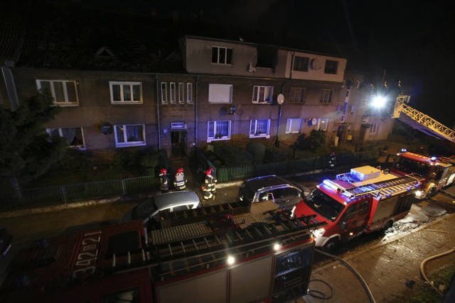 Pożar wybuchł 10 czerwca ubiegłego roku w mieszkaniu kamienicy przy ul. Fałata w Słupsku.