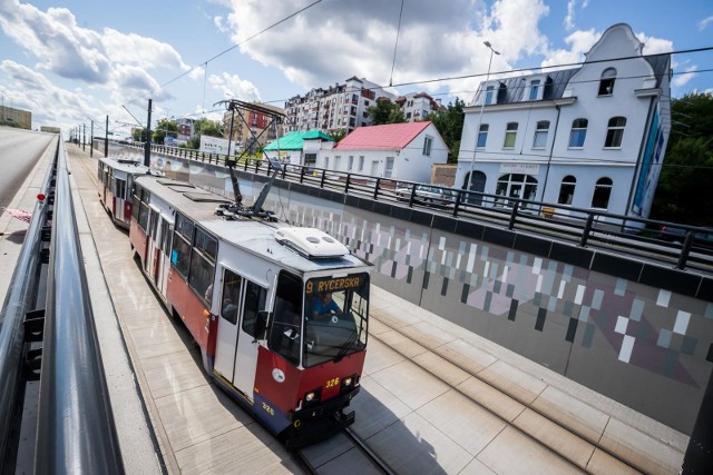 Koszty funkcjonowaia komunikacji miejskiej rosną. Wpływy z biletów nie są w stanie tych kosztów pokryć.