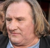 Kolejne kobiety oskarżają Depardieu o molestowanie. Aktor broni się przed zarzutami