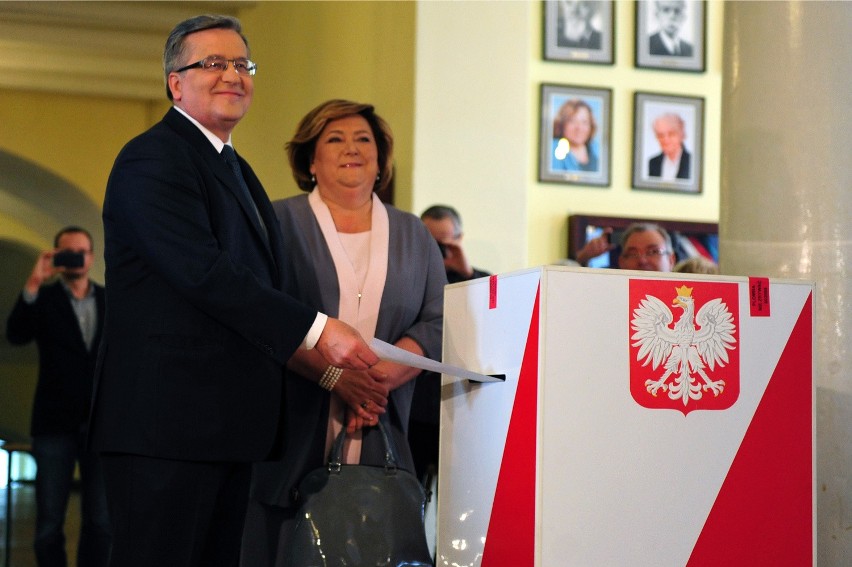 Bronisław Komorowski z żoną.