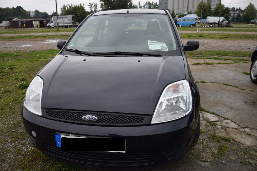 Ford Fiesta - rok produkcji 2005,  z silnikiem benzynowym o...