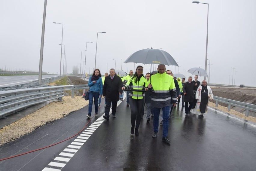 Nowa "7" koło Jędrzejowa już otwarta! (ZDJĘCIA)