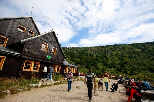 PTTK Samotnia to schronisko turystyczne położone w Karkonoszach
