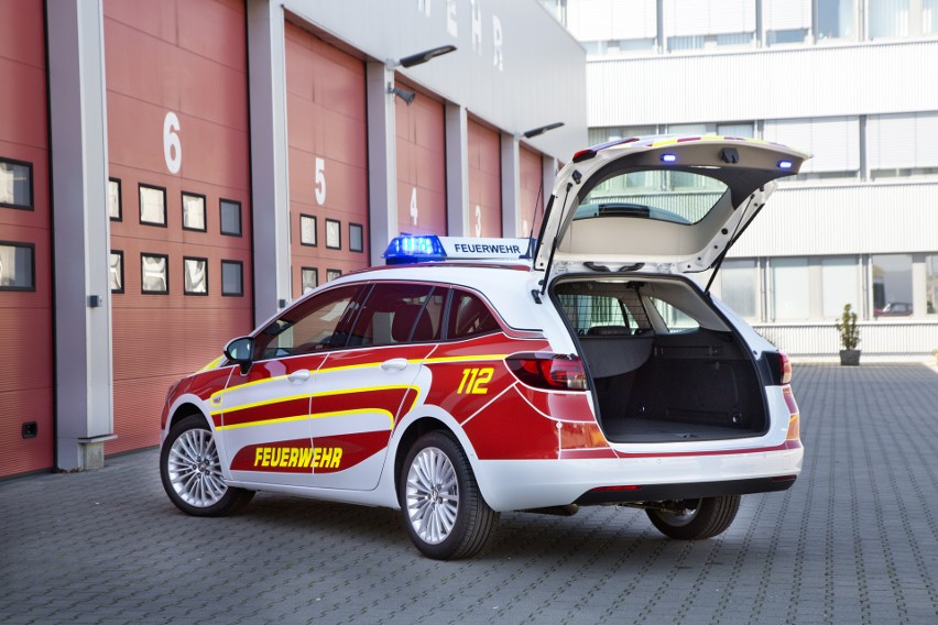 Nowy Opel Astra Sports Tourer jest gotowy do działania jako...