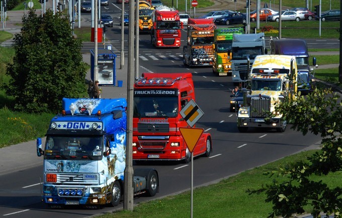 Parada ciężarówek przejechała przez Bydgoszcz