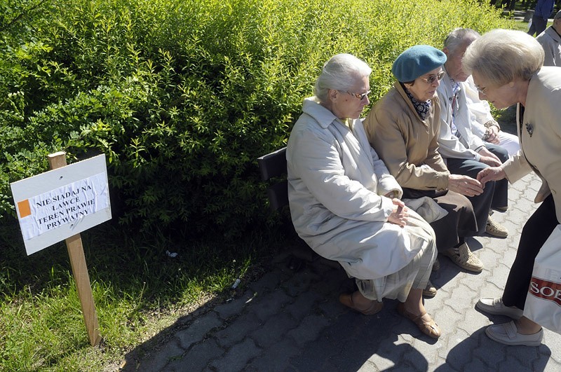 Mieszkańcy Leśnego walczą o skwer