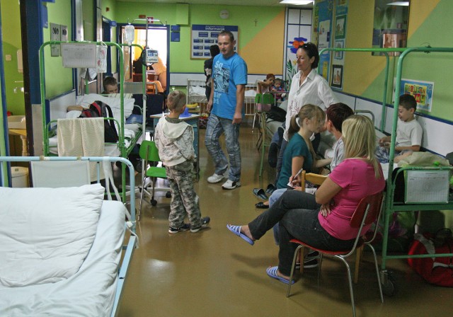 Rodzice małych pacjentów będą mogli nocować w szpitalu