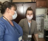 #NaPomocNiosącymPomoc. Już 250 tysięcy zł na wsparcie pracowników służby zdrowia w walce z pandemią SARS-CoV-2