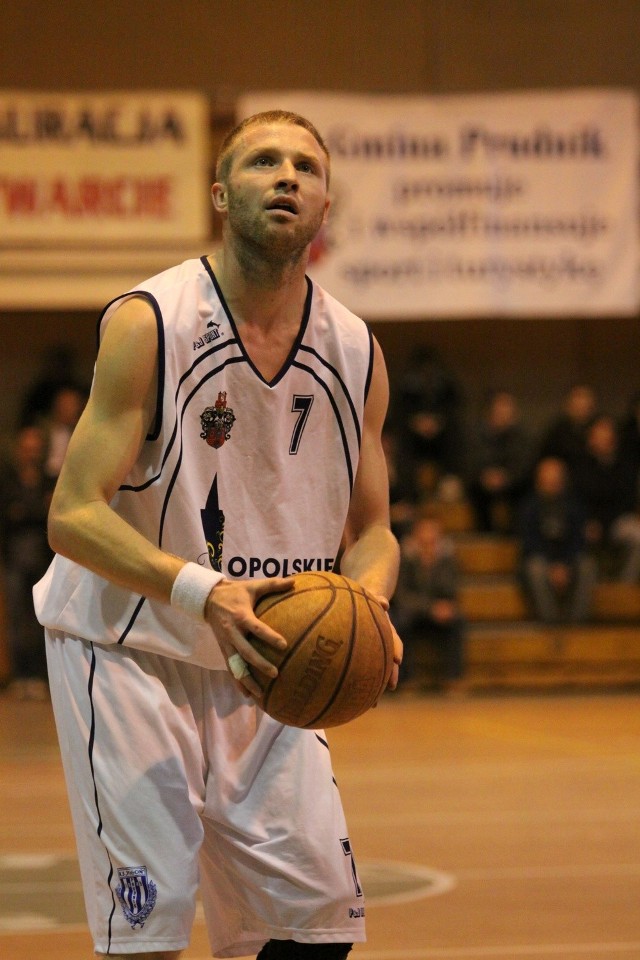 Szymon Kucia zdobył dla prudnickiej drużyny 12 punktów