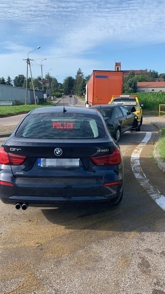 Zawady. Wypadek na drodze DK64 Jeżewo Stare - Łomża. Dwie osoby poszkodowane(zdjęcia)